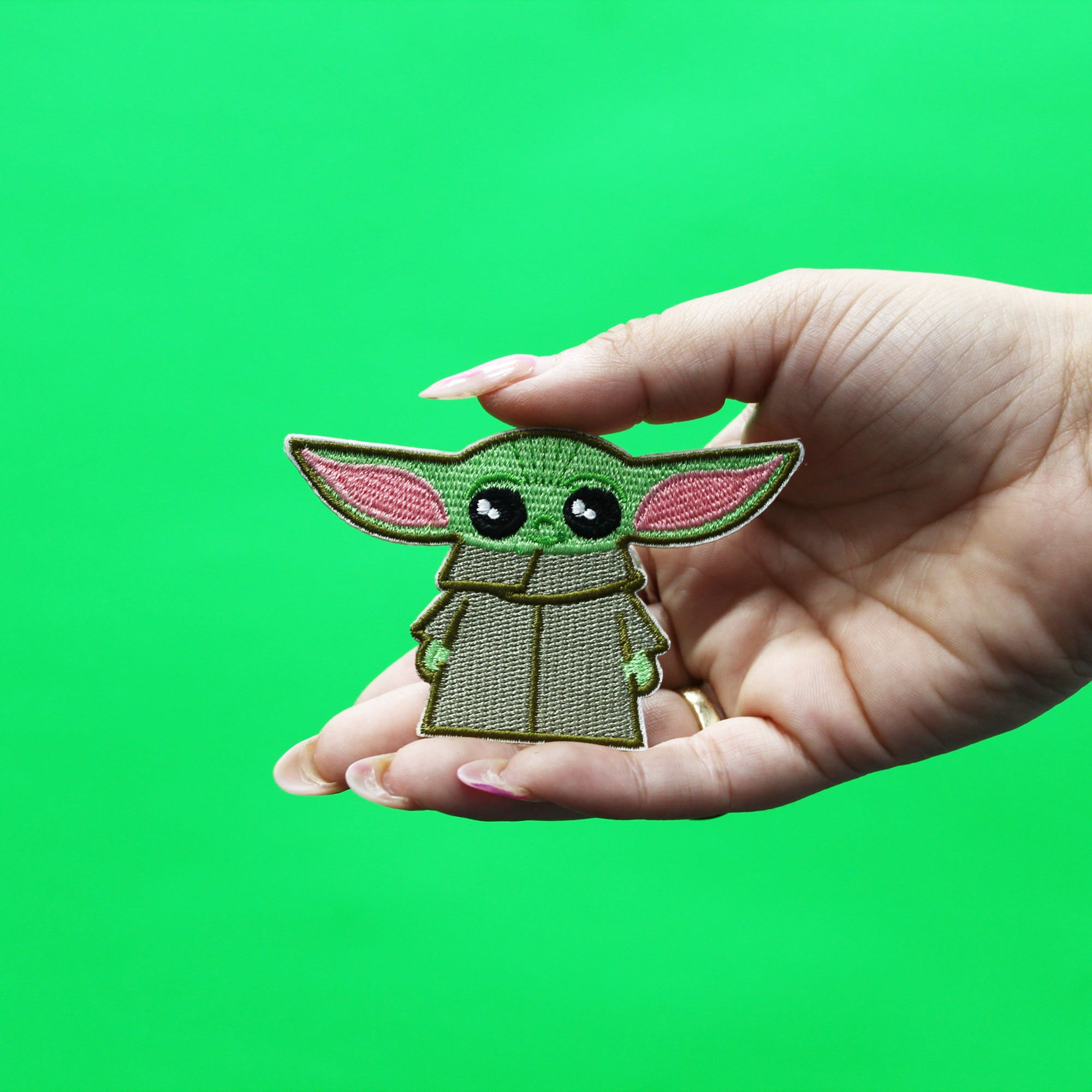 Star Wars The Mandalorian Patch Grogu Standing Embroidered Iron On