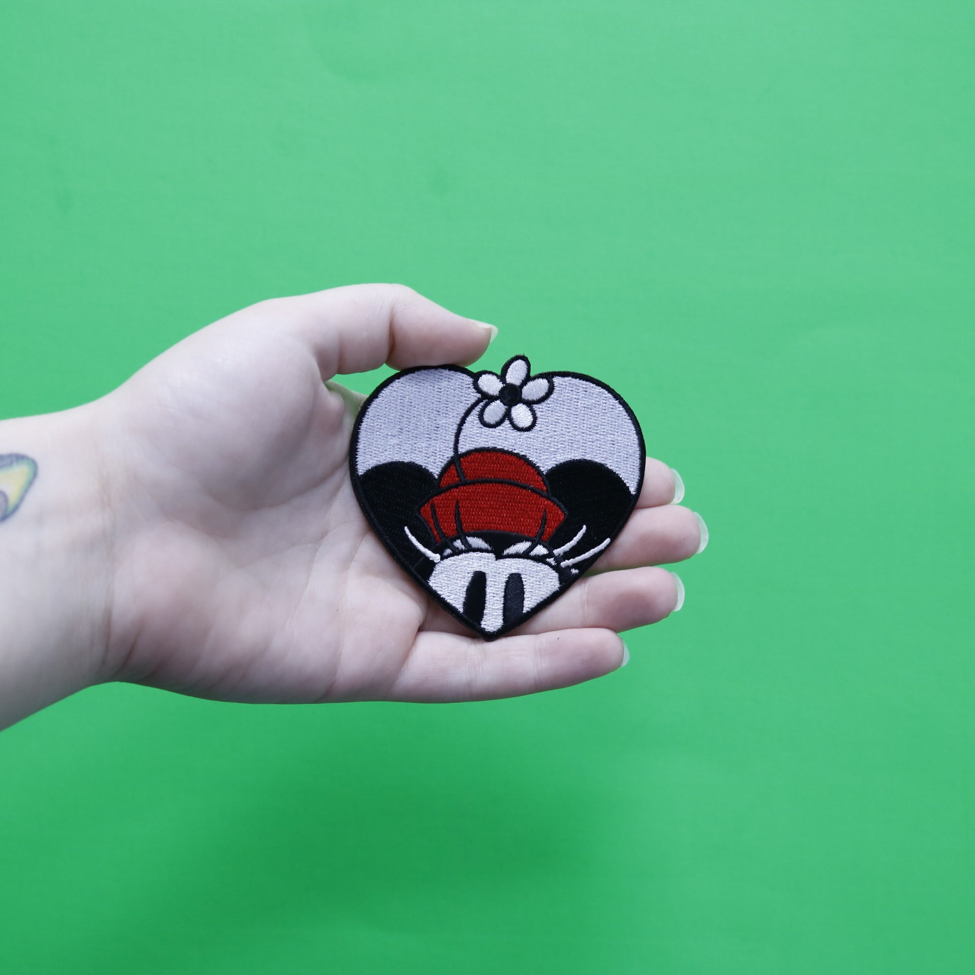 Official Minnie Mouse Classic In Heart Embroidered Iron On Patch