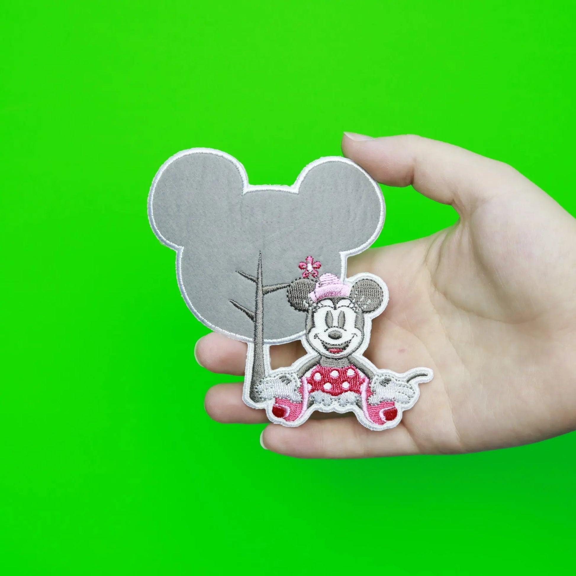Disney Minnie Mouse With Head Shape Embroidered Applique Iron On Patch 